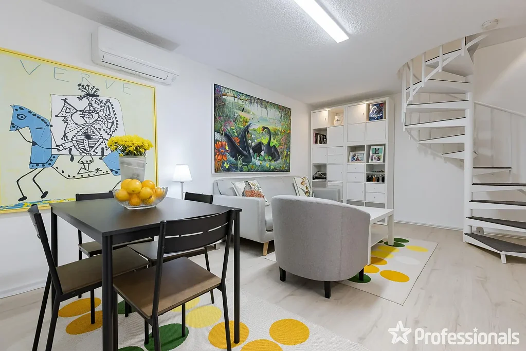 Osborne Park 2房  **HOME OPEN CANCELLED** - Under Offer!