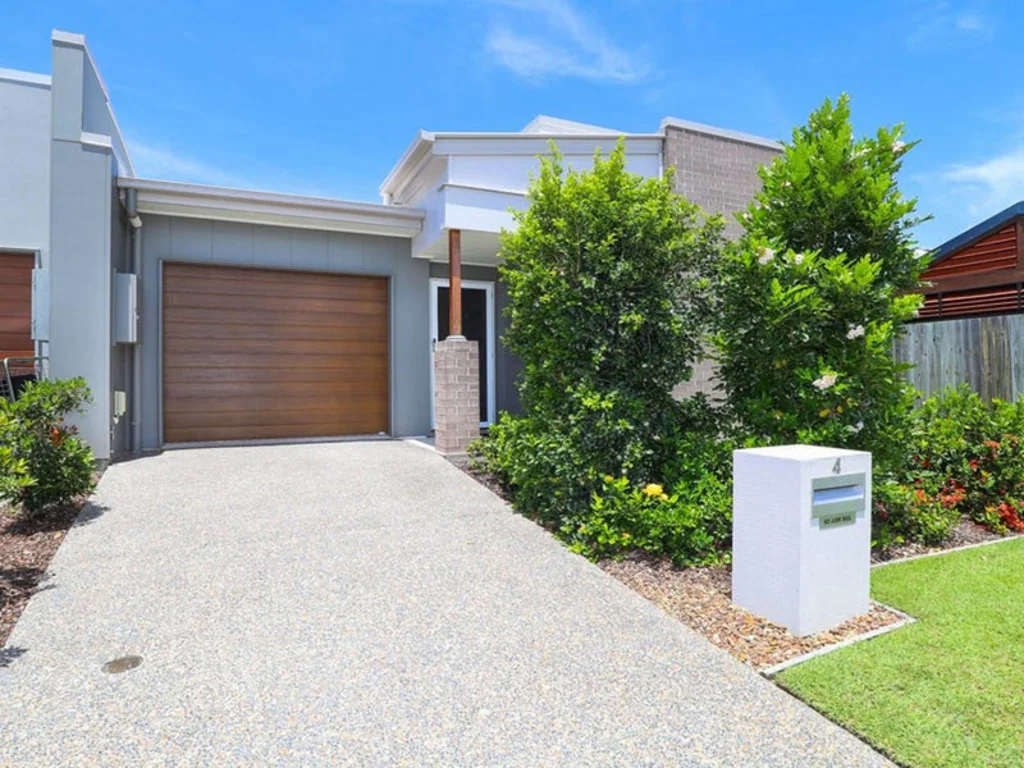 4 Chestnut Crescent, Caloundra West, QLD 4551