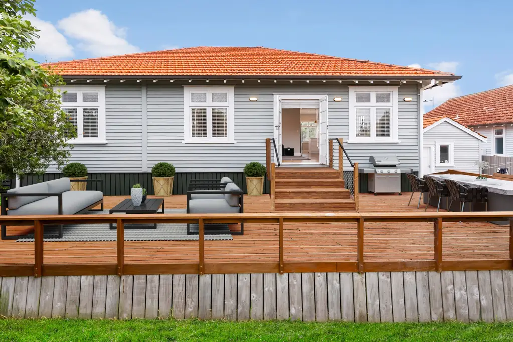 Hobsonville 3房  Priced To Sell!