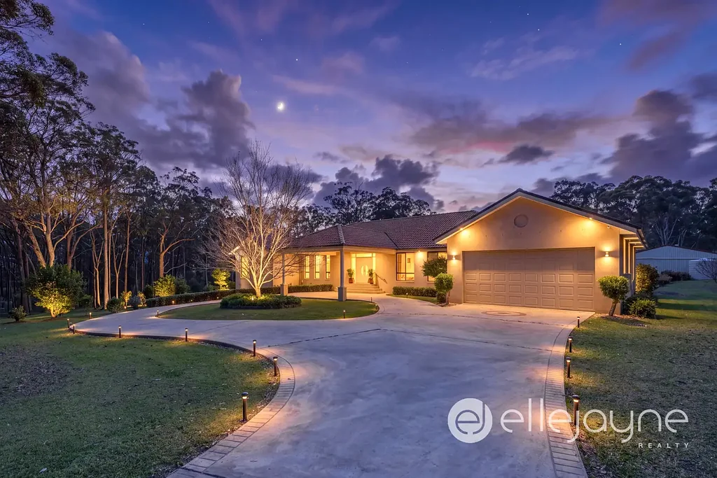 Morisset 5ਬੈੱਡਰੂਮ Boutique acreage & pool, offered for the first time