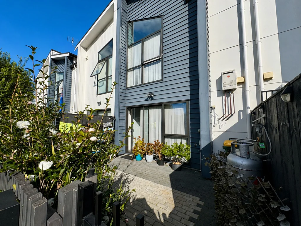 3 Bedroom Townhouse