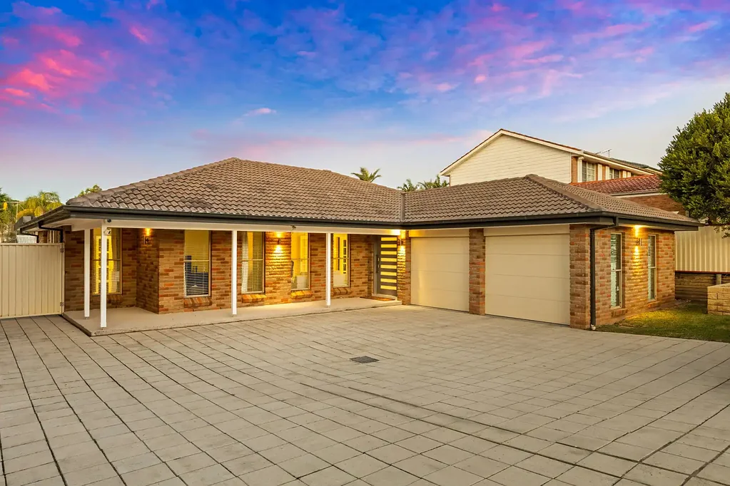 West Pennant Hills 5कमरा Spacious Single Level Living