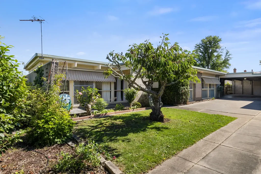 27 Turnbull Street, Sale, VIC 3850