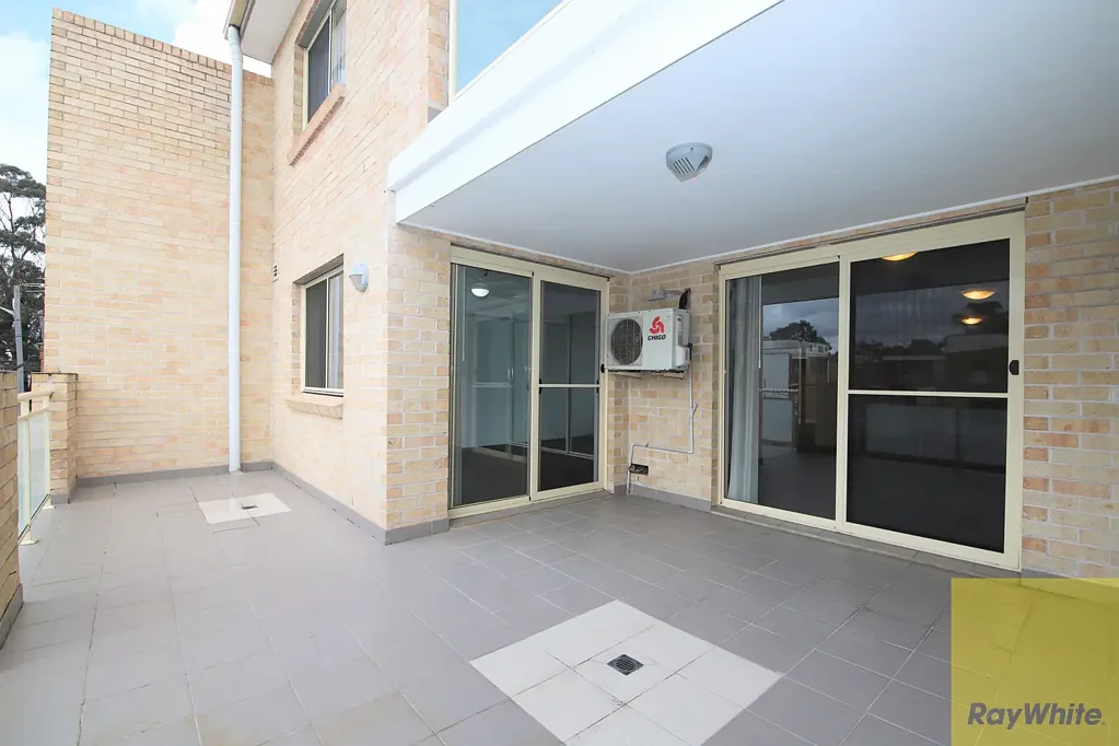 2-BEDROOM UNIT IN THE HEART OF REVESBY