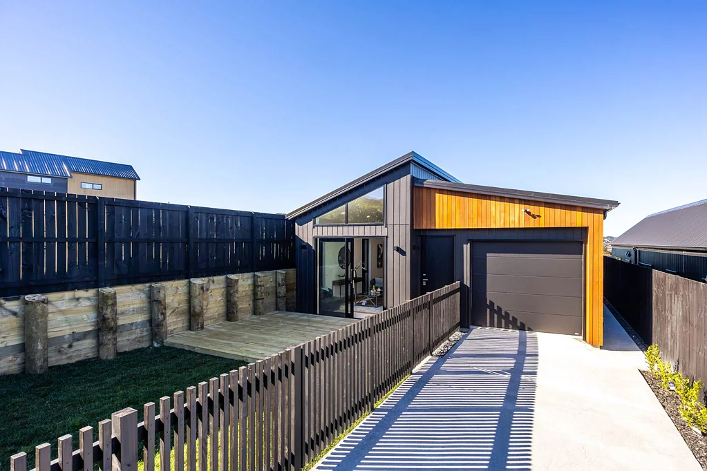 Warkworth 3 Bedroom Modern Sanctuary in a Peaceful Location
