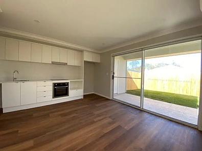 2/10 Alder St, Logan Reserve, QLD 4133, 2房, 1浴, Apartment