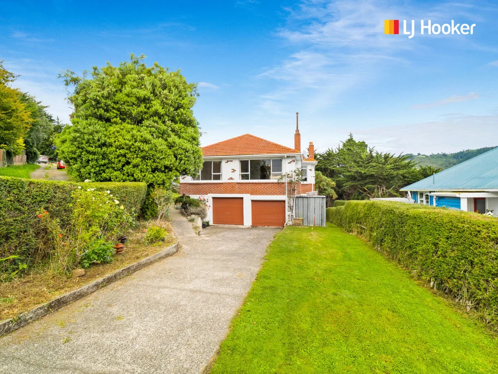 18 District Road, Roseneath, Otago