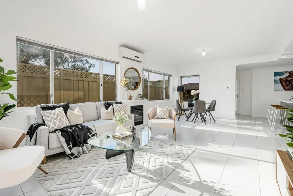 Modern 4-Bedroom Family Home in Convenient Maddington Location