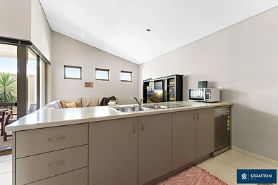 रसोईघर - 2/88 Harrison Street, Nollamara, WA 6061