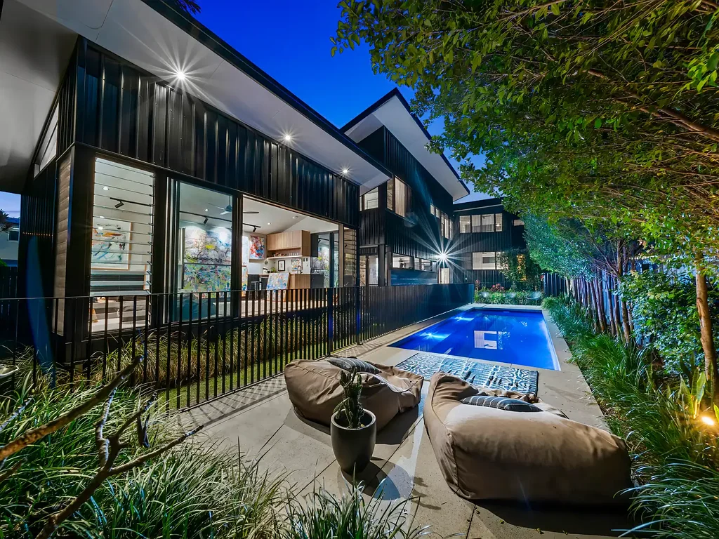 Noosaville 5 Bedroom One of only 12 houses on Gympie terrace - Very Rare Bold, Sophisticated, Idyllic River Front Home That Can't Be Repeated!