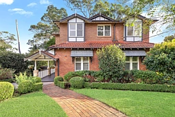 18 Grassmere Road, Killara