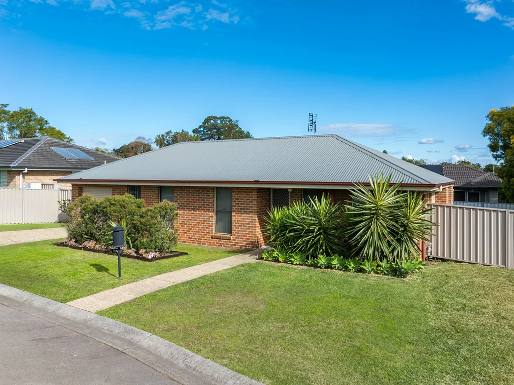 Kurri Kurri 3Moenga Solid, Simple and Surprisingly Appealing