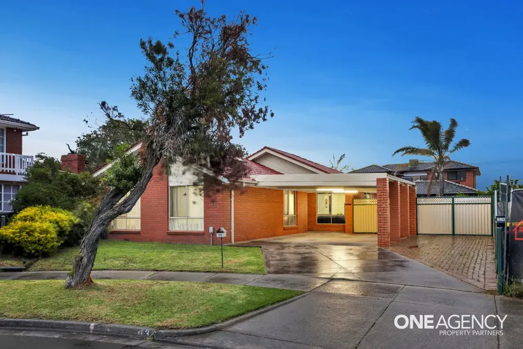 Altona Meadows 3Habitaciones Neat three bedroom home in quiet court.