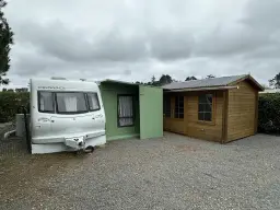 Caravan at/Site 27/Rangiora Leigh Holiday Park 433 Dixons Road, Loburn