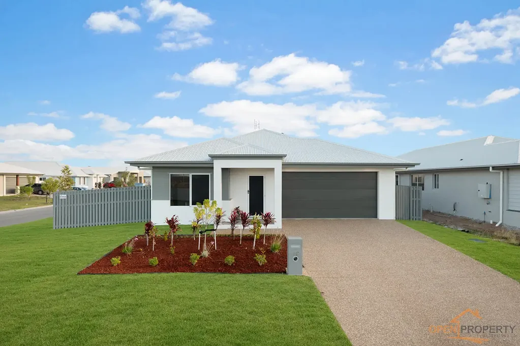 Burdell 4Kwarto Near-New Family Living with Dual Access, Solar and Modern Finishes