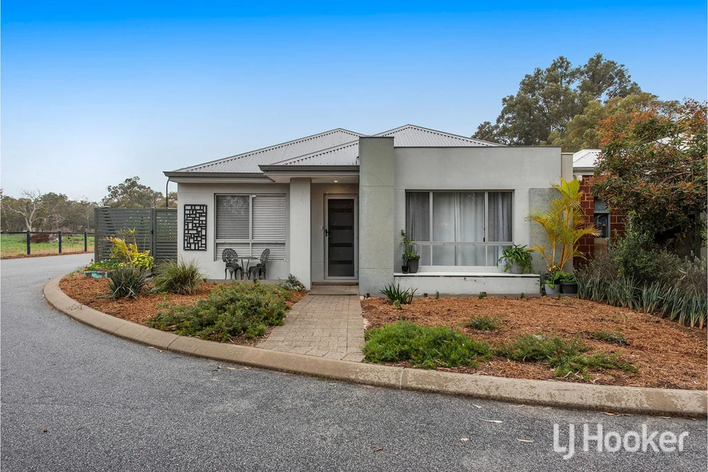 2 Thornbill Crescent, Coodanup, WA 6210