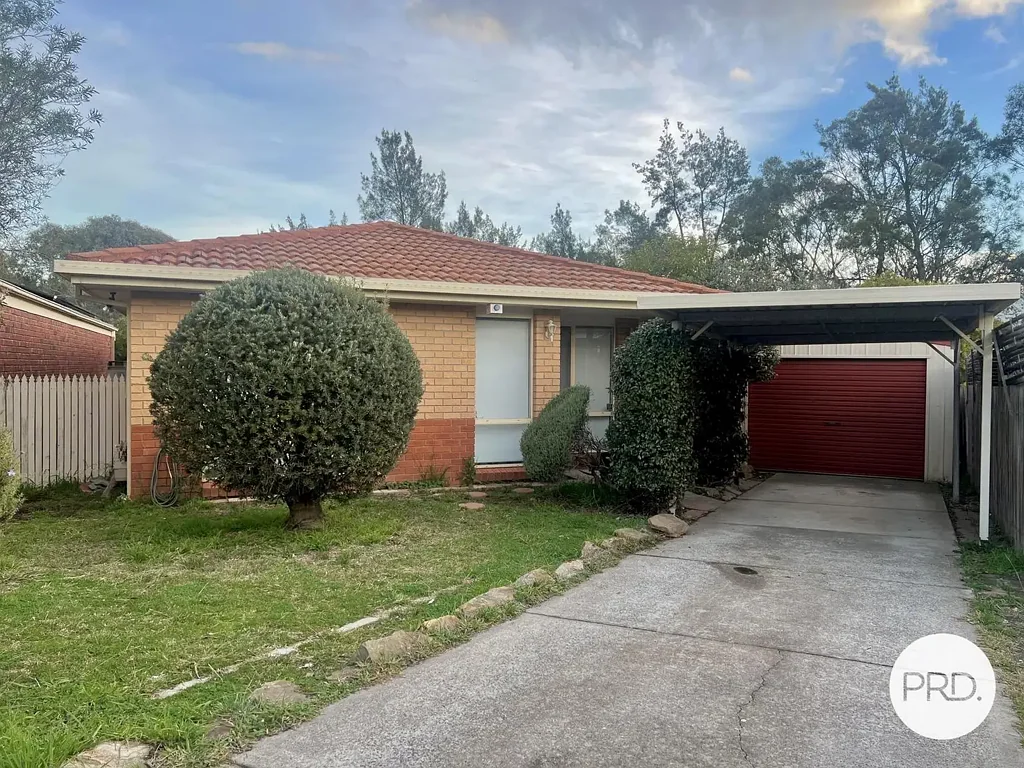 Beautifully Three bedroom home