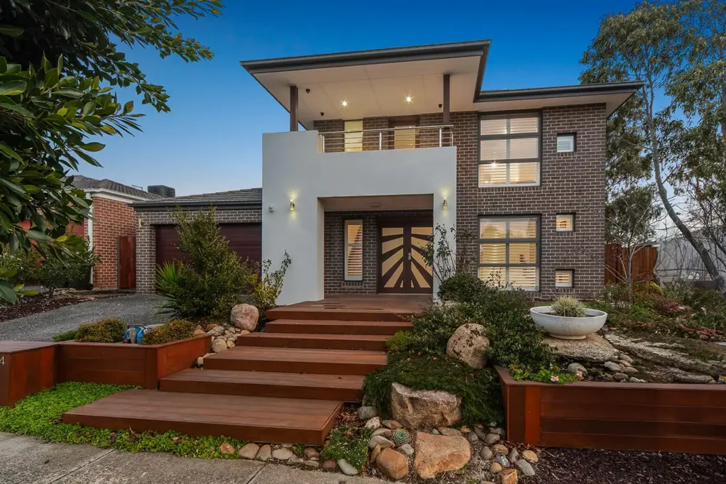 94 Sandarra Boulevard, Sandhurst, VIC 3977
