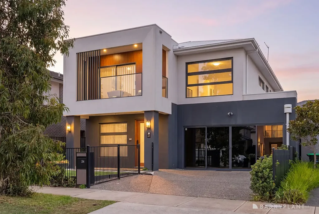 Truganina 5침실 Exquisite Ex-Display Home Showcasing Unrivalled Luxury & Sophisticated Family Living