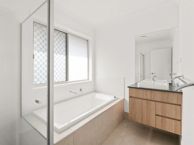 地址保密, Upper Coomera, QLD 4209, 4房, 2浴, House