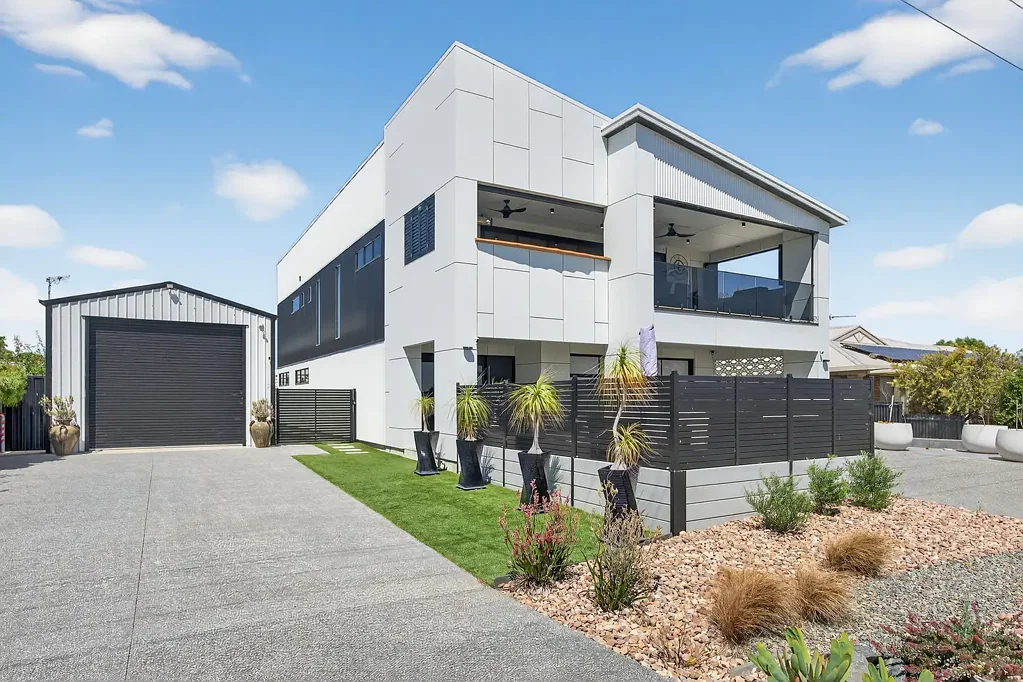 Hindmarsh Island 3Kwarto Sustainability, Comfort and Luxury in a Natural Waterfront Performer