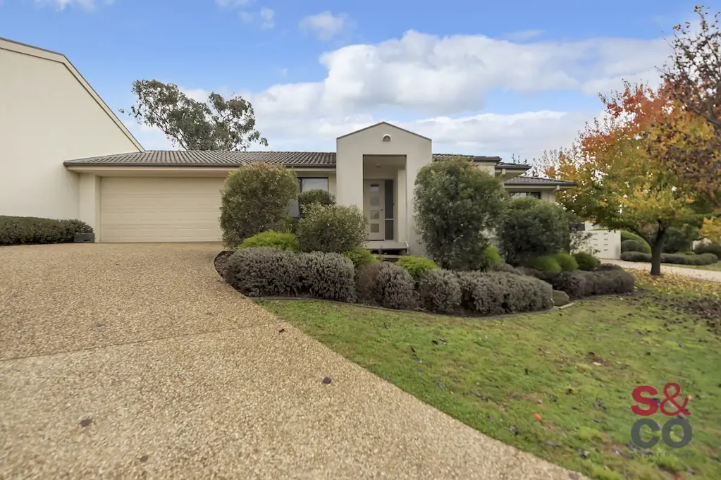 Spacious Family Living in Amaroo