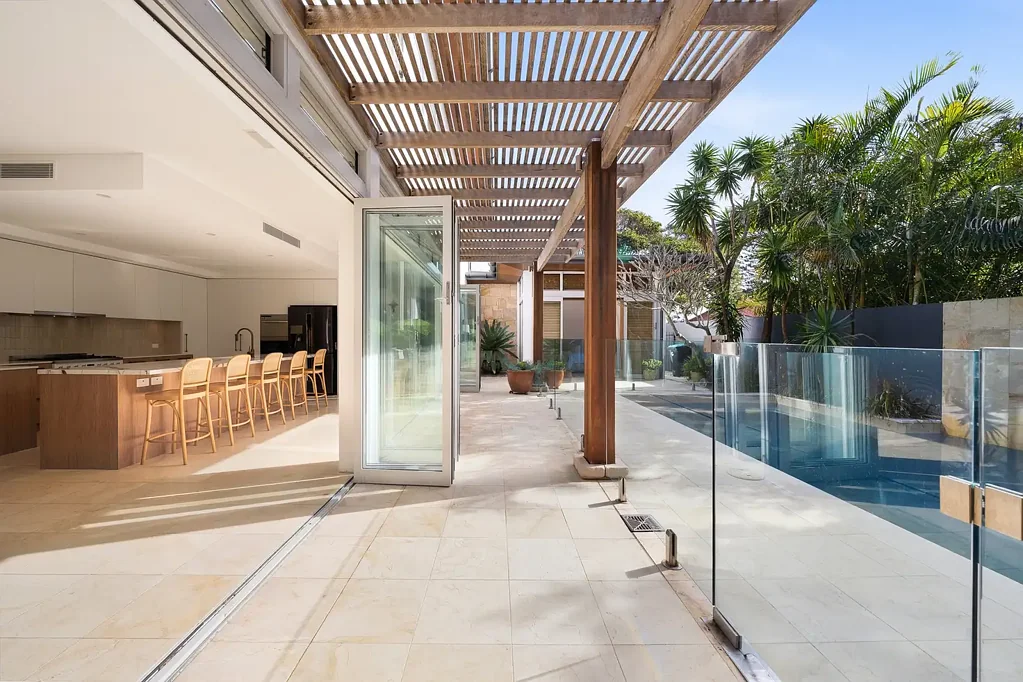 Avalon Beach 4कमरा North Avalon�s Best-Kept Secret � A Private Oasis at a Premiere Address