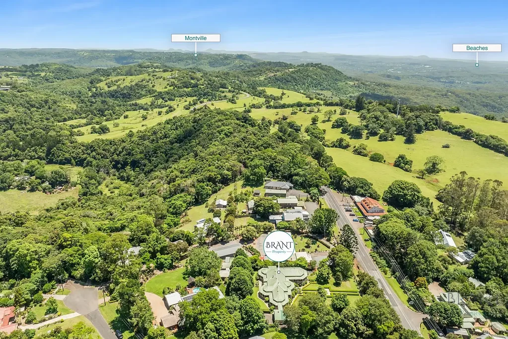 Balmoral Ridge 6房  Timeless Queenslander with Income Potential, Minutes to Maleny!