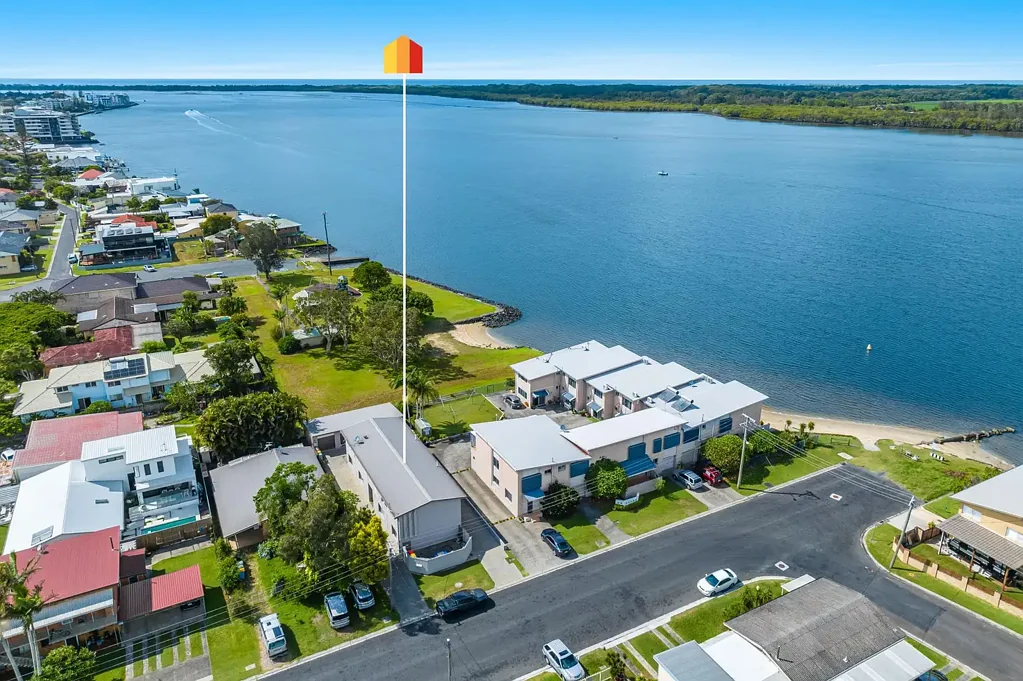 Ballina 2chambre Close to Town with Stunning River & Park Views