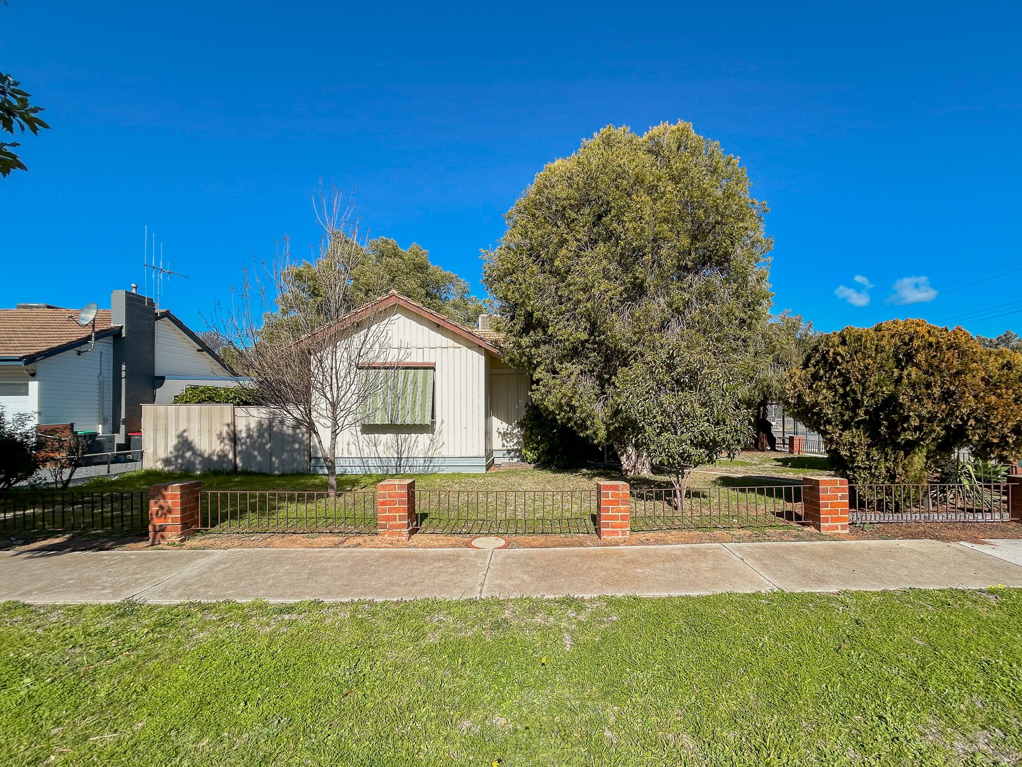 27 MULBAR ST, SWAN HILL VIC 3585, 0房, 0浴, House