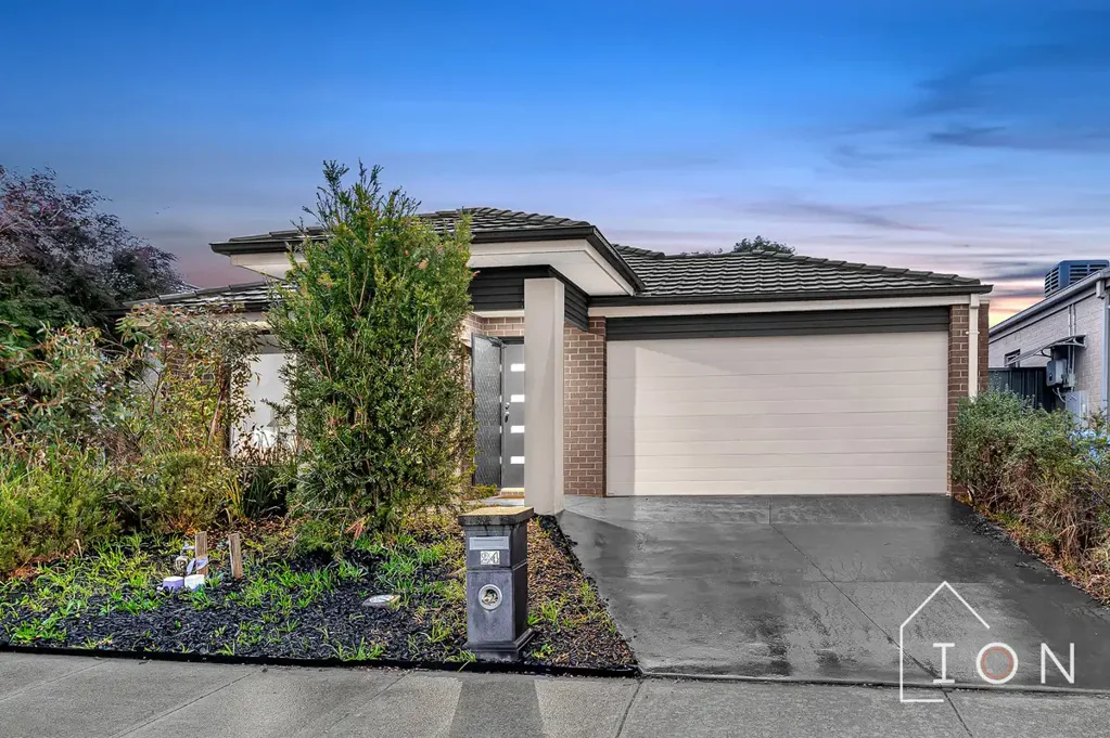 Clyde North 4房  Modern Comfort Meets Family Function