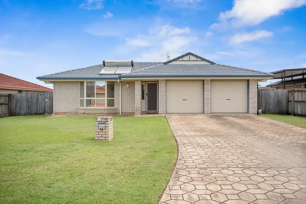 14 Kestrel Court, Eli Waters, QLD 4655