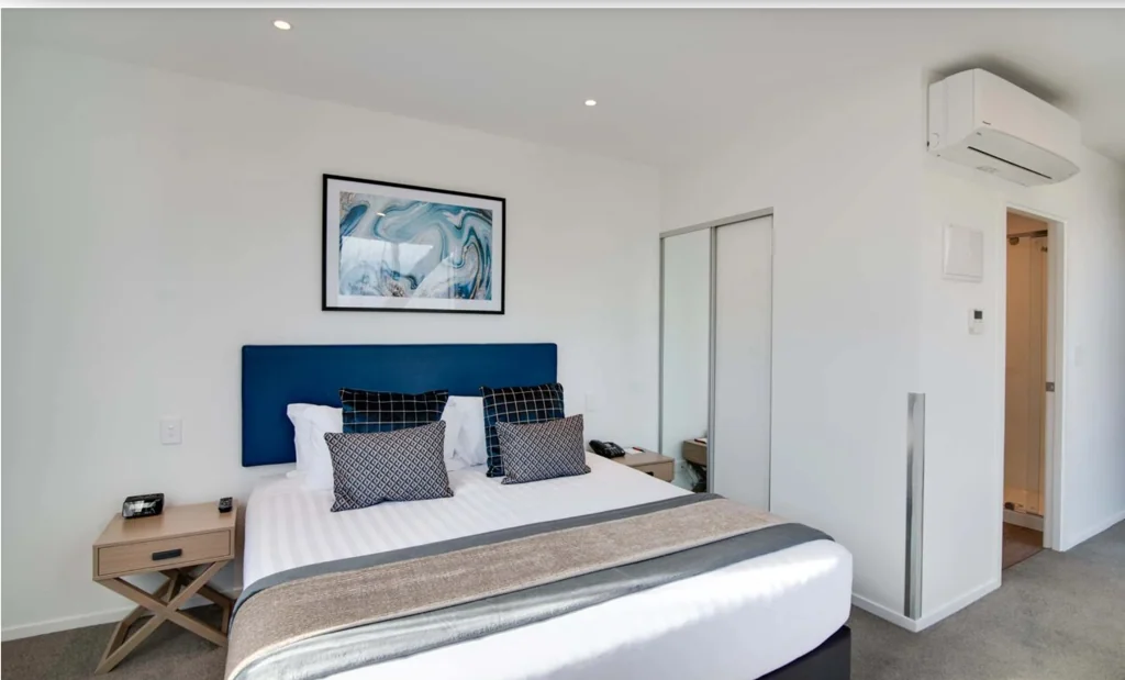 Queenstown 1 Bedroom Guaranteed income close to the heart of town