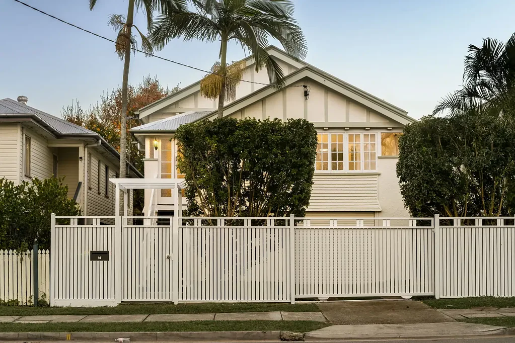 Kedron 2 Slaapkamer Charming Queenslander with cafe lifestyle