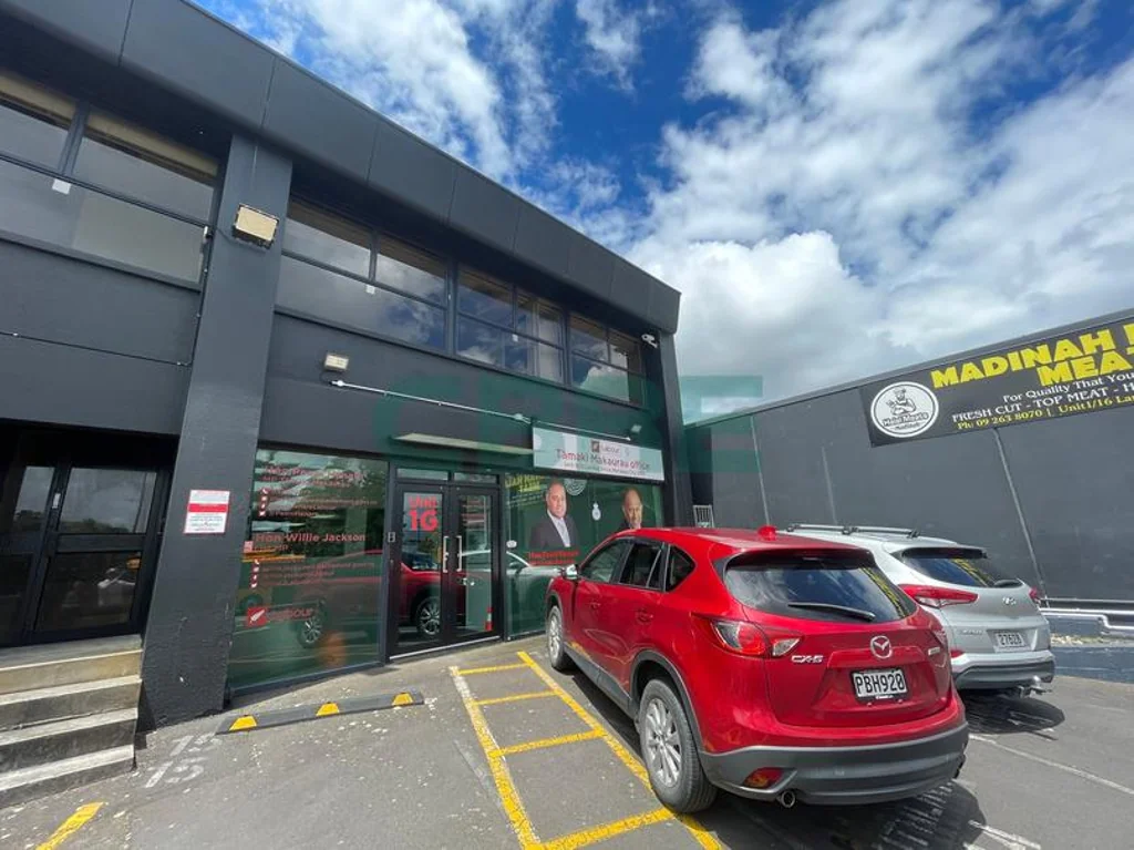 Papatoetoe CBRE - Ground Floor Office With Profile