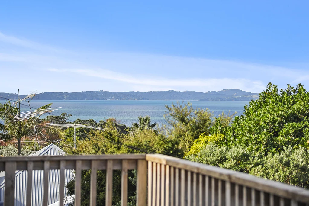 Mellons Bay 3Phòng ngủ Present All Offers! Macleans 3-4 Beds Freehold!