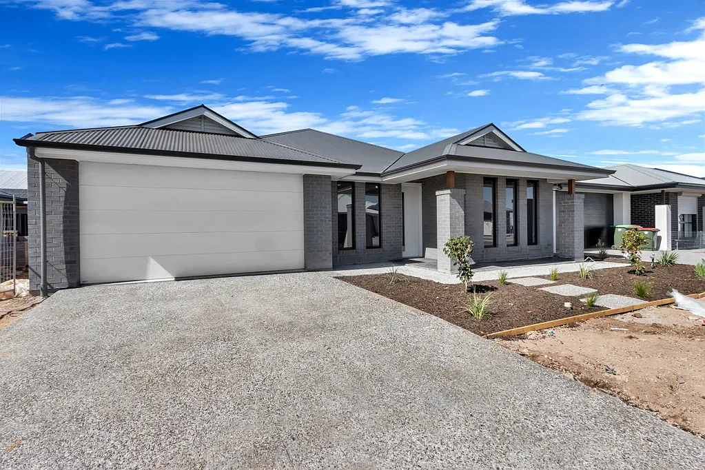 4 bedroom home in new St Yves Estate