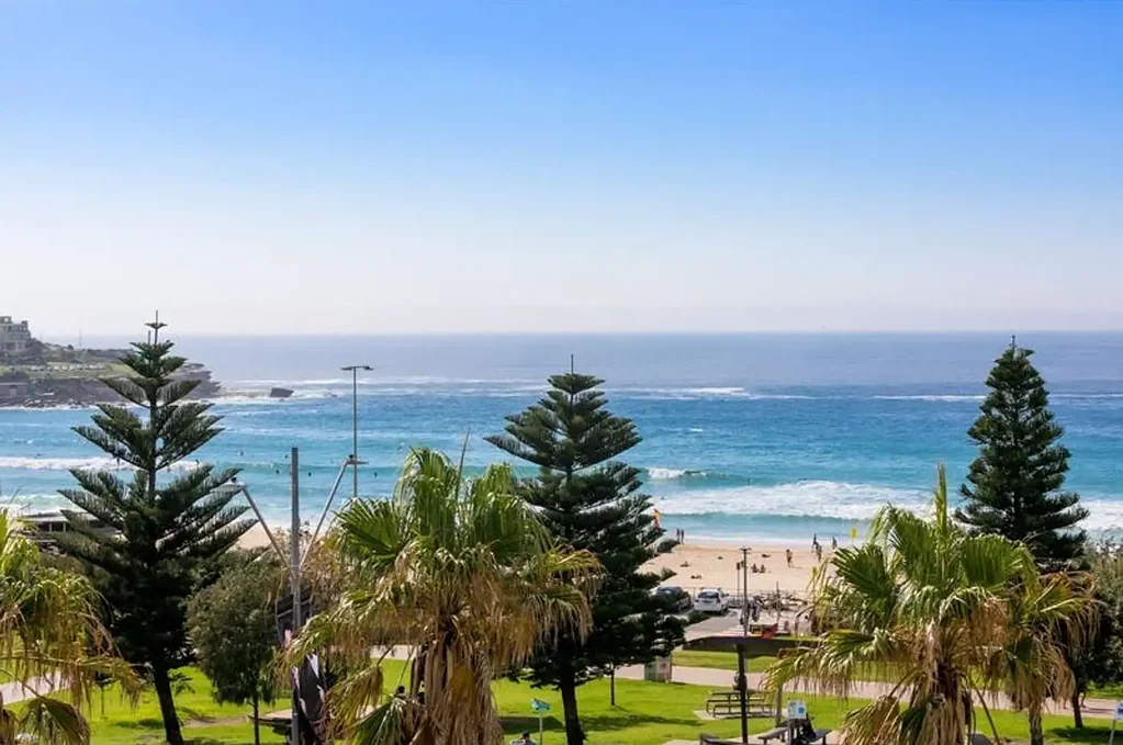 ICONIC BONDI BEACH LOCATION WITH PANORAMIC OCEAN VIEWS