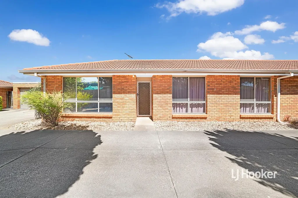 2/227 Princes Highway, Werribee, VIC 3030
