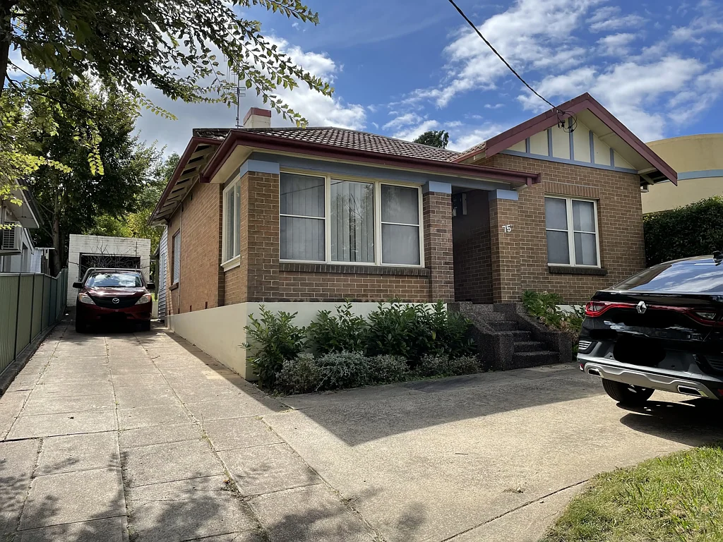Charming Home Close to CBD