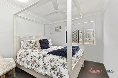 66 Peak Cct, Cosgrove, QLD 4818, 4房, 2浴, House