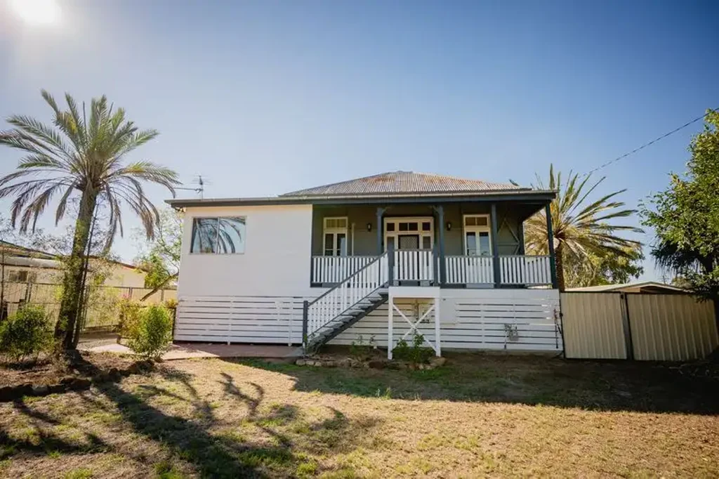 27 William Street, Roma, QLD 4455