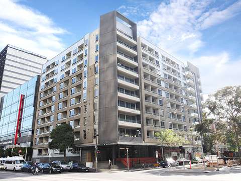 Inner City Living With Views!