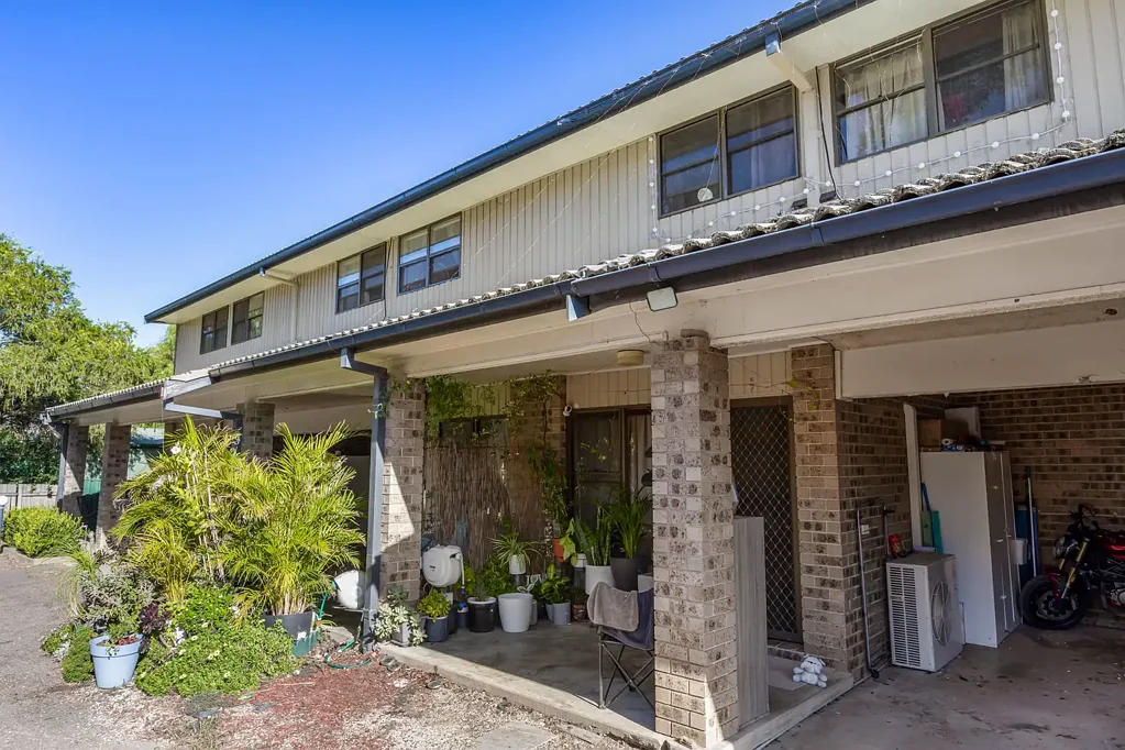 Townhouse in Brentwood Gardens