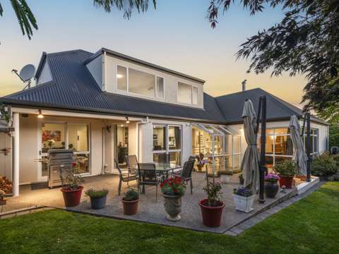 Avonhead 4房  Owners want it Gone!