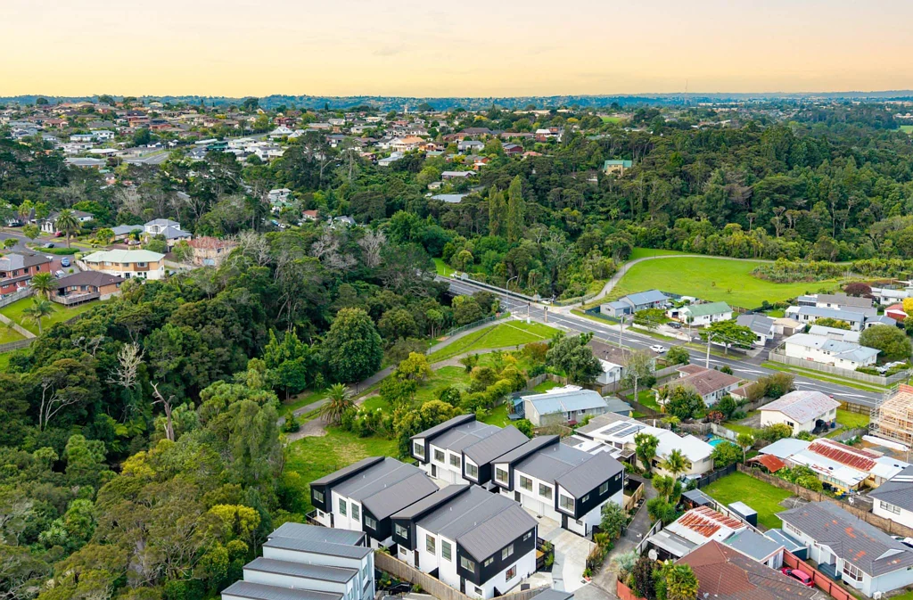 11d Tabitha Crescent, Henderson, Waitakere City, Auckland