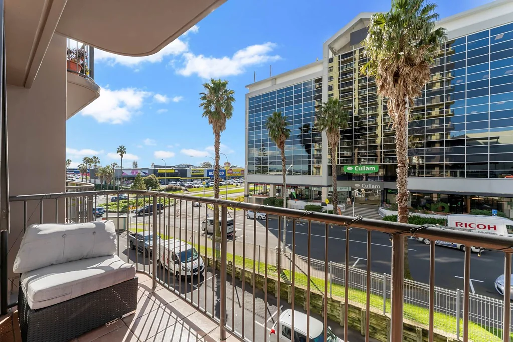 2K/18 Ronwood Avenue, Manukau, Manukau City, Auckland