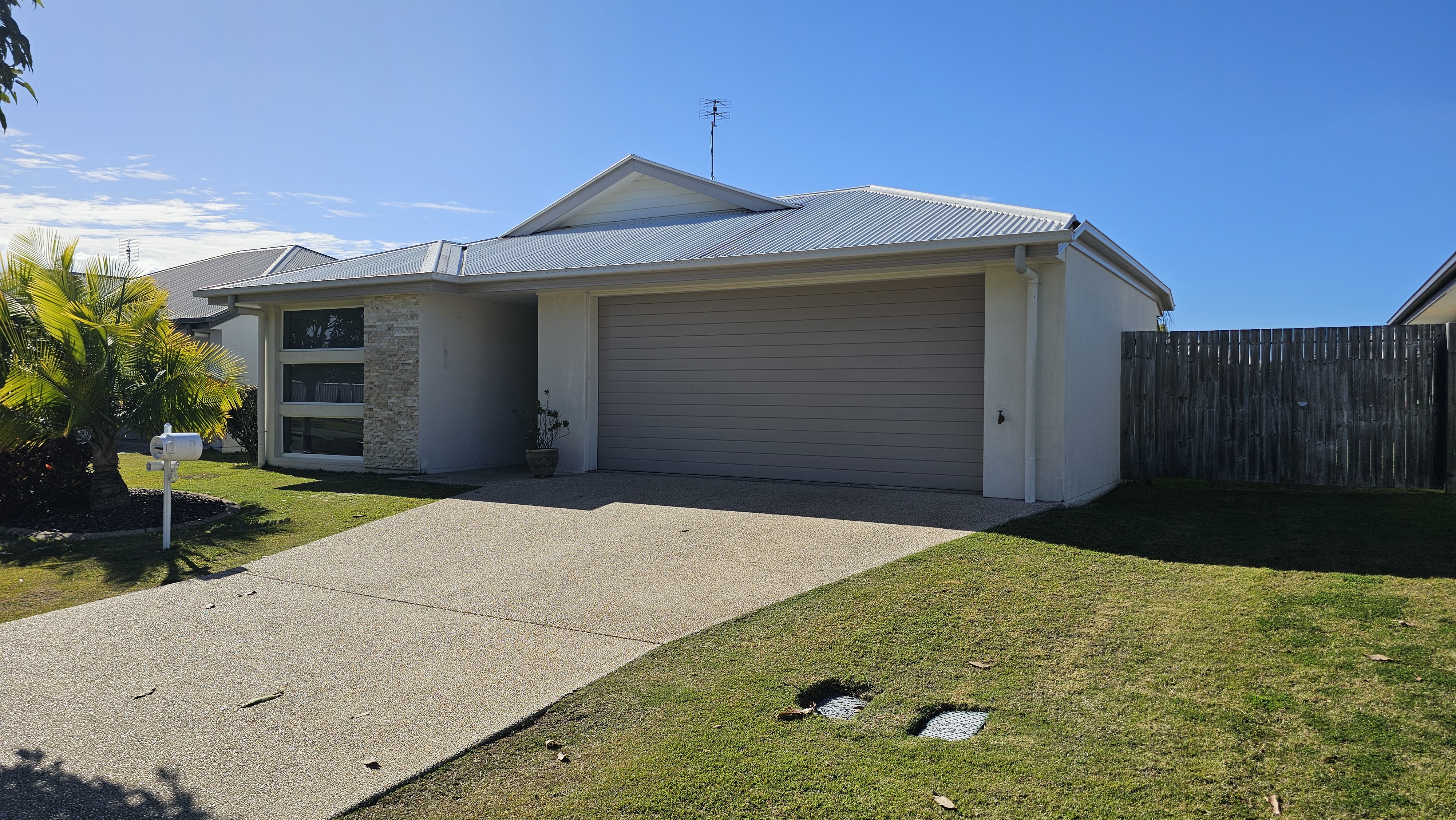 41 MACKEREL ST, MOUNTAIN CREEK QLD 4557, 0 habitaciones, 0 baños, House