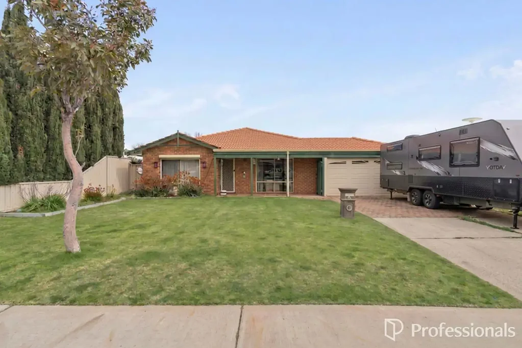 Seville Grove 4 Slaapkamer SPACE, COMFORT & OUTDOOR LIVING ON 680m²