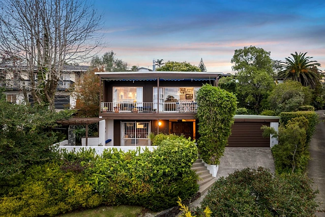 18 Surville Place, Mairangi Bay, Mairangi Bay, North Shore City